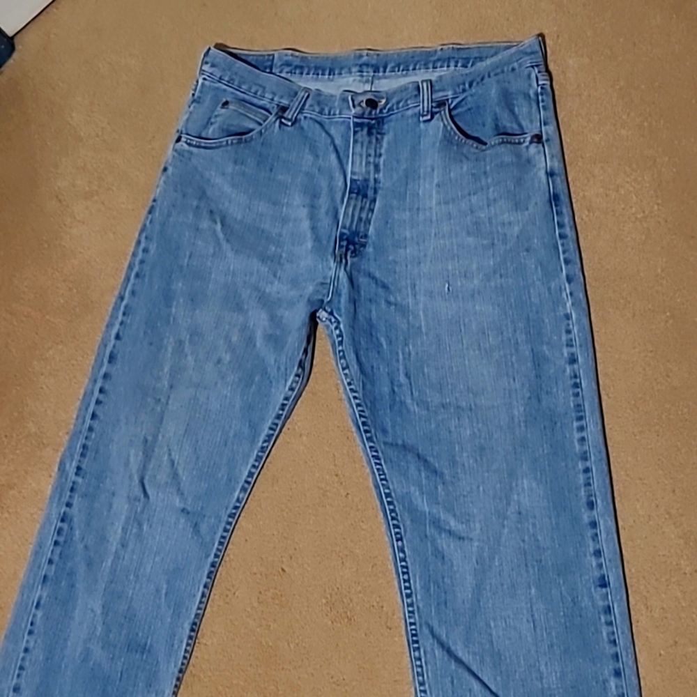 Mens Wrangler jeans 36x34l